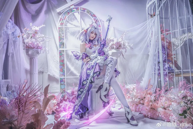 《崩坏星穹铁道》遐蝶cosplay展示