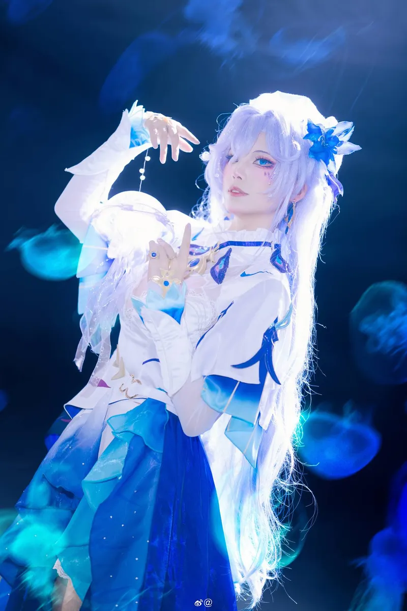 《鸣潮》坎特蕾拉cosplay