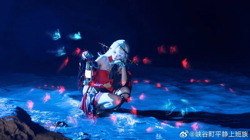 《明日方舟》浊心斯卡蒂cosplay展示