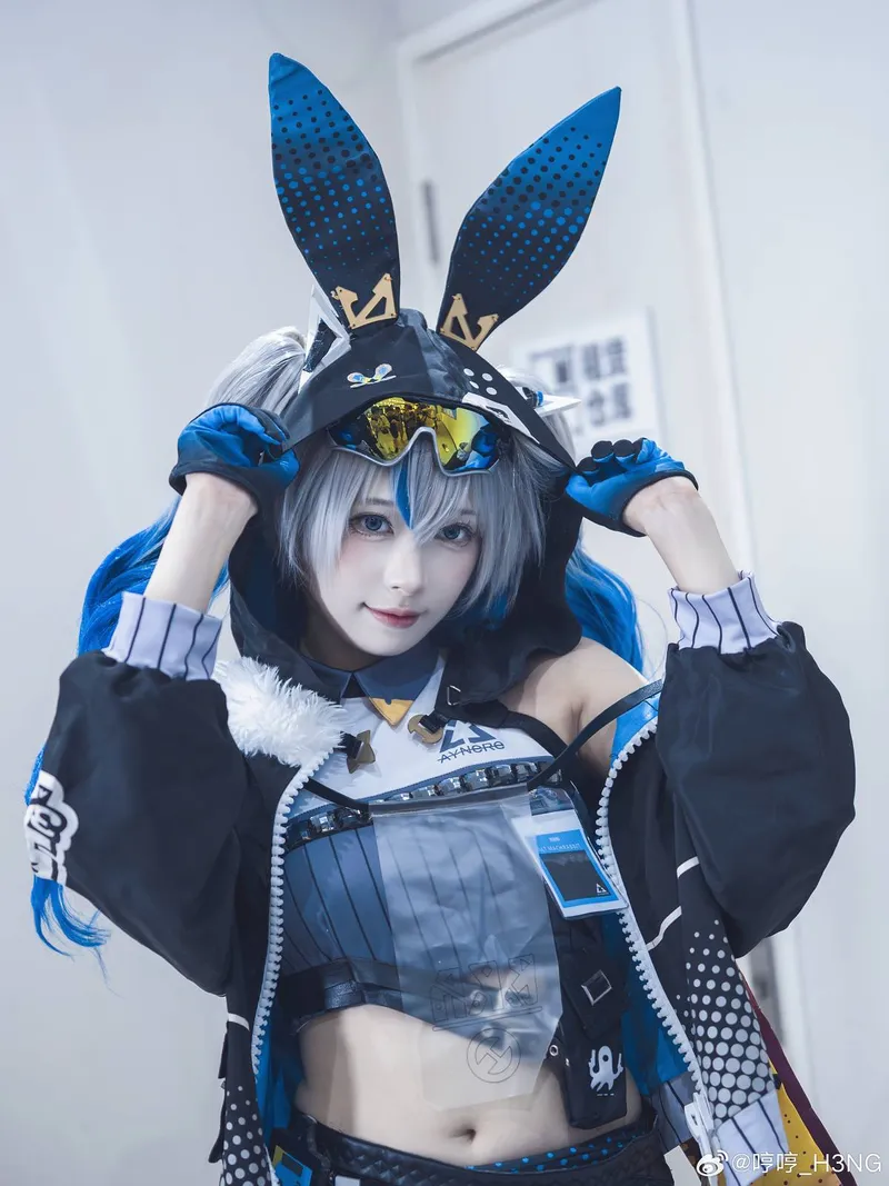 《崩坏3》迷城骇兔cosplay服装与妆造还原