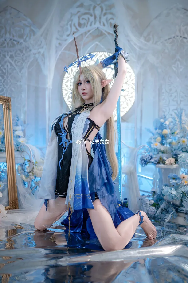 《鸣潮》卡提希娅cosplay展示