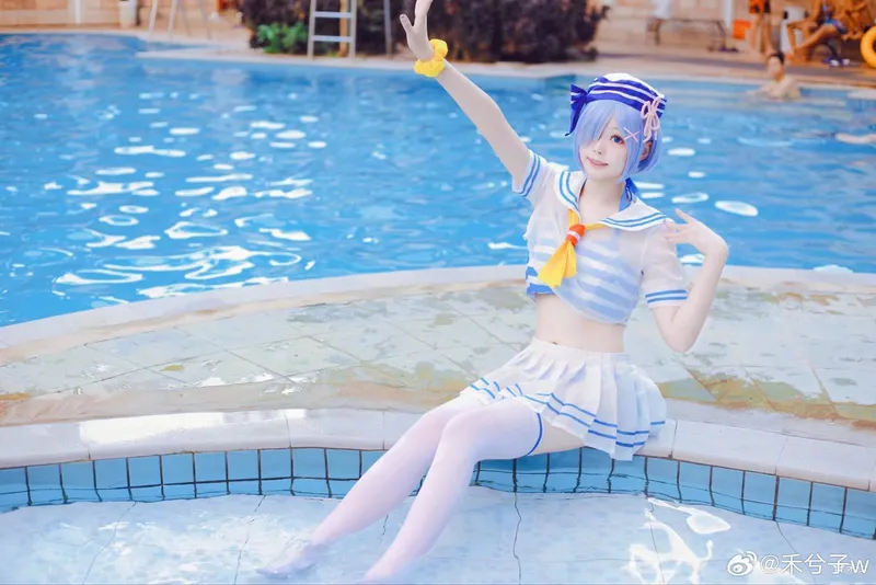 《Re:从零开始的异世界生活》蕾姆cosplay