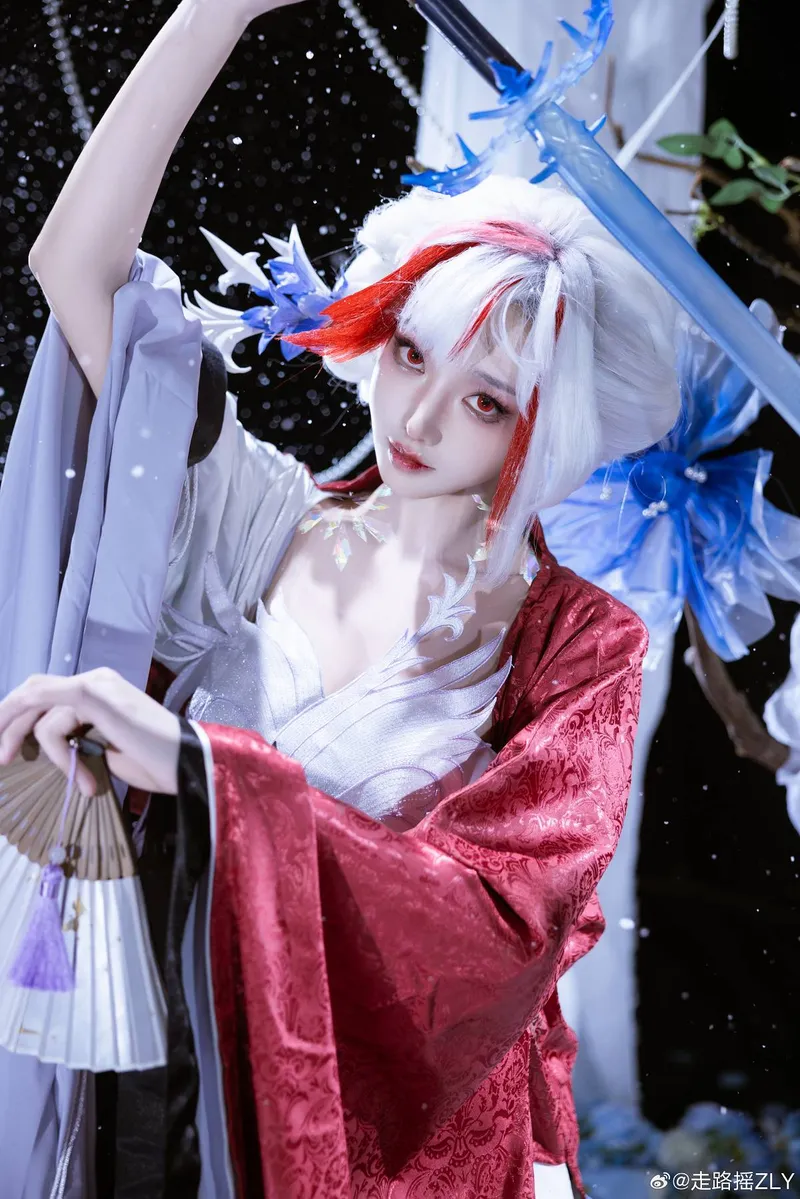《阴阳师》雪御前cosplay展示