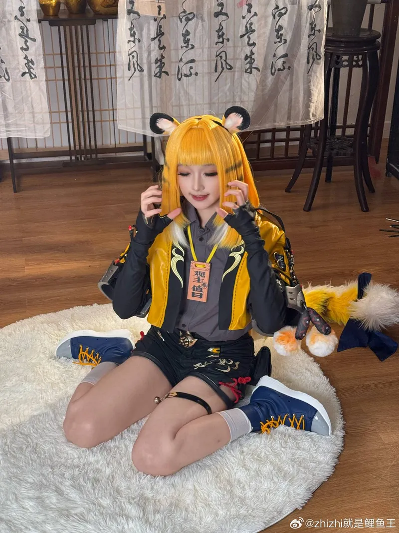 《绝区零》橘福福cosplay展示