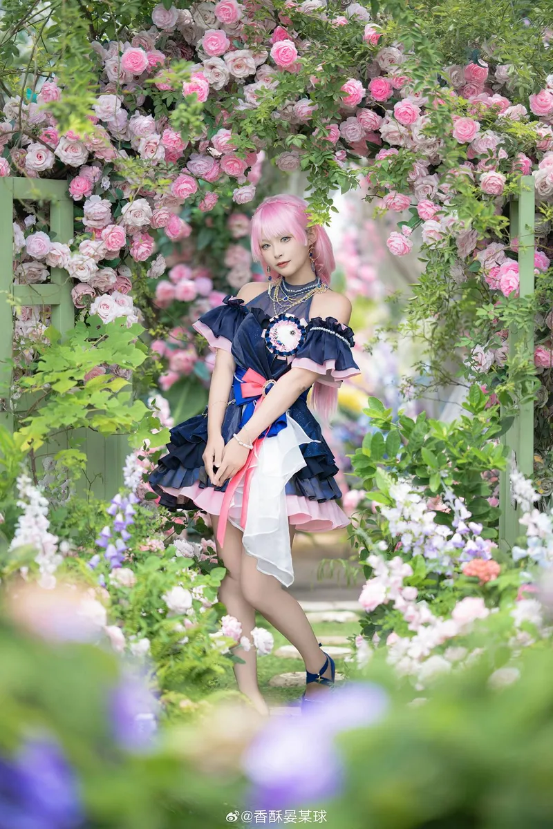 mygo!!!!!千早爱音cosplay-花丛包围氛围感爆棚