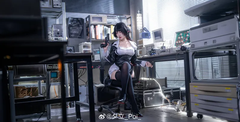 《绝区零》简杜cosplay展示