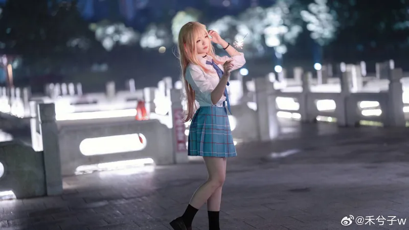 《更衣人偶坠入爱河》喜多川海梦cosplay展示