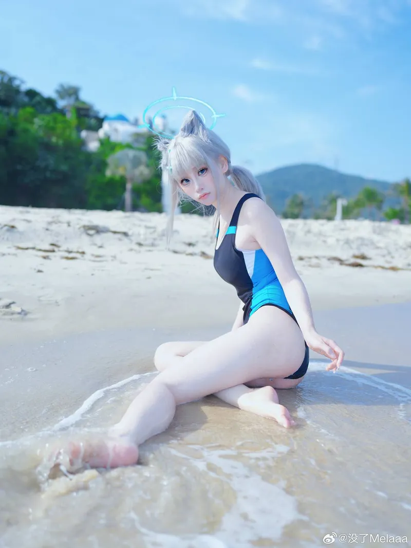 《蔚蓝档案》砂狼白子cosplay