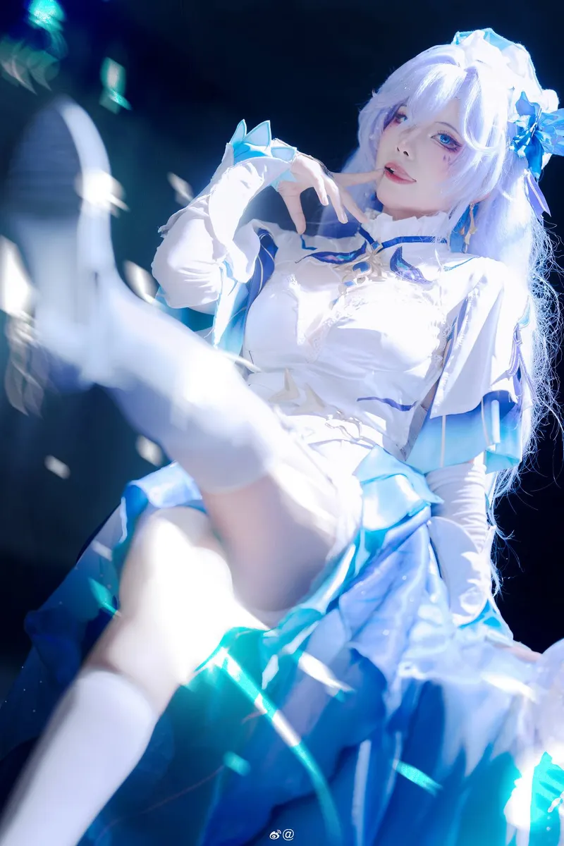 《鸣潮》坎特蕾拉cosplay