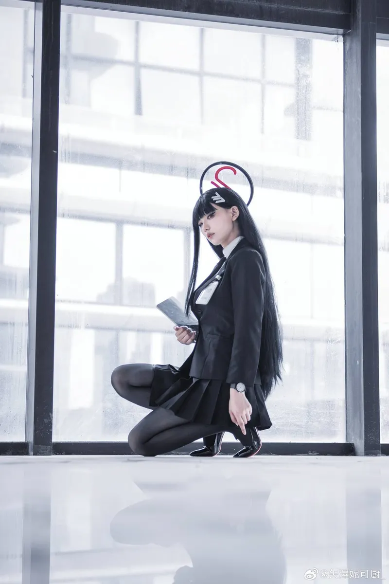 《蔚蓝档案》调月莉音cosplay展示