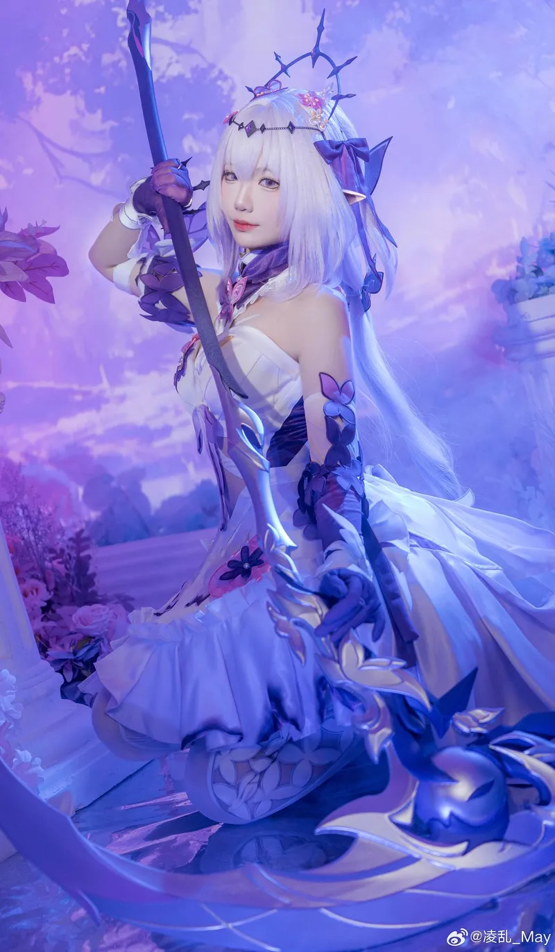 《崩坏星穹铁道》遐蝶cosplay展示