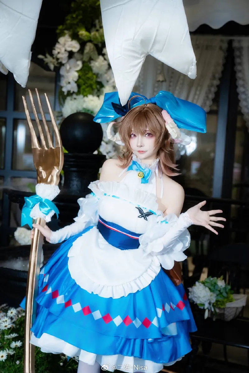 《明日方舟》服装道具细节满分