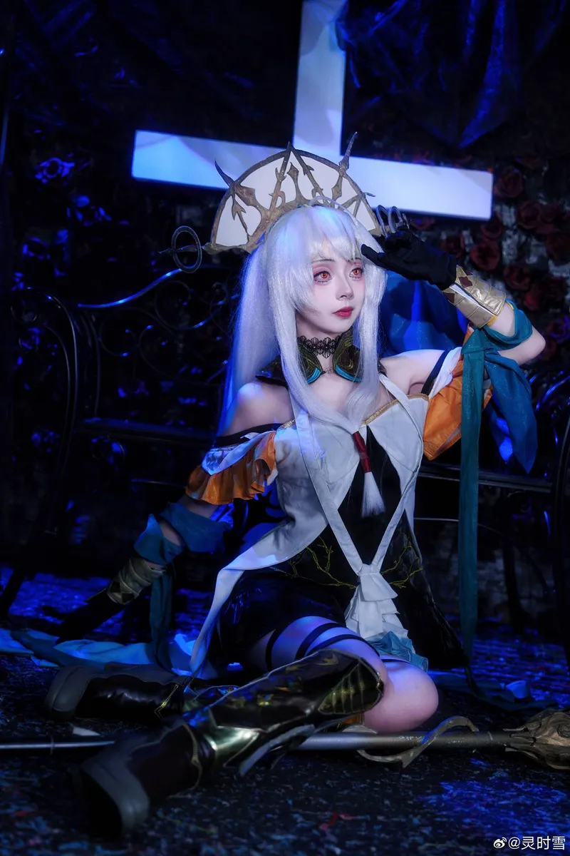 《明日方舟》浊心斯卡蒂cosplay展示