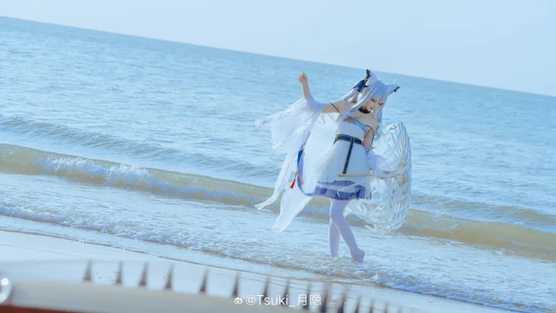 《明日方舟》白面鸮cosplay