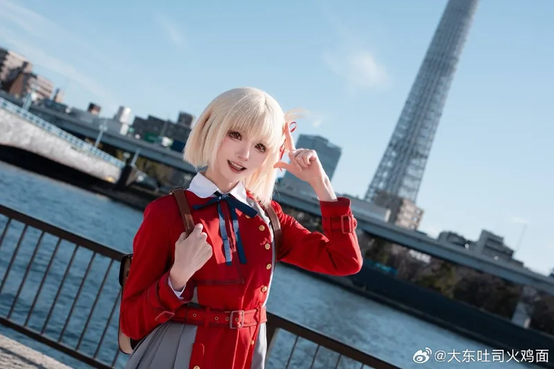 《LycorisRecoil》锦木千束cosplay