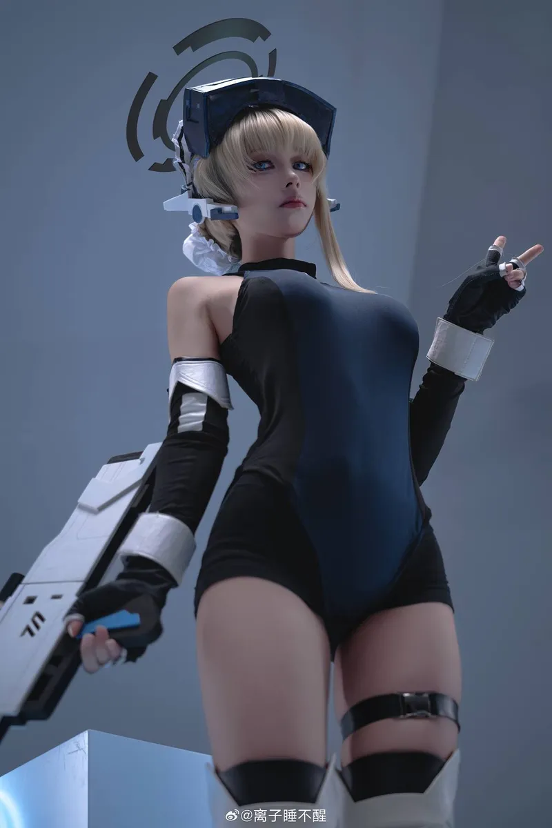 《蔚蓝档案》飞鸟马时cosplay展示-精美角色还原赏析
