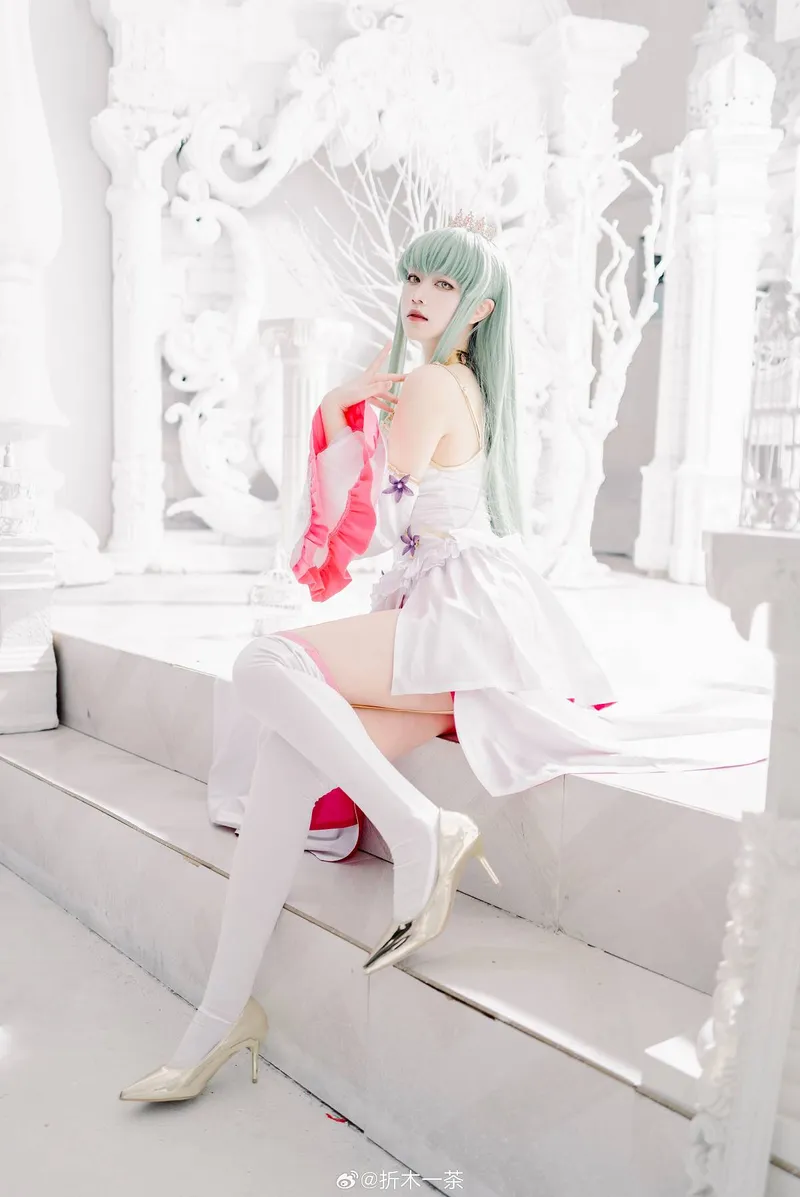 《反叛的鲁路修》C.C.角色Cosplay展示