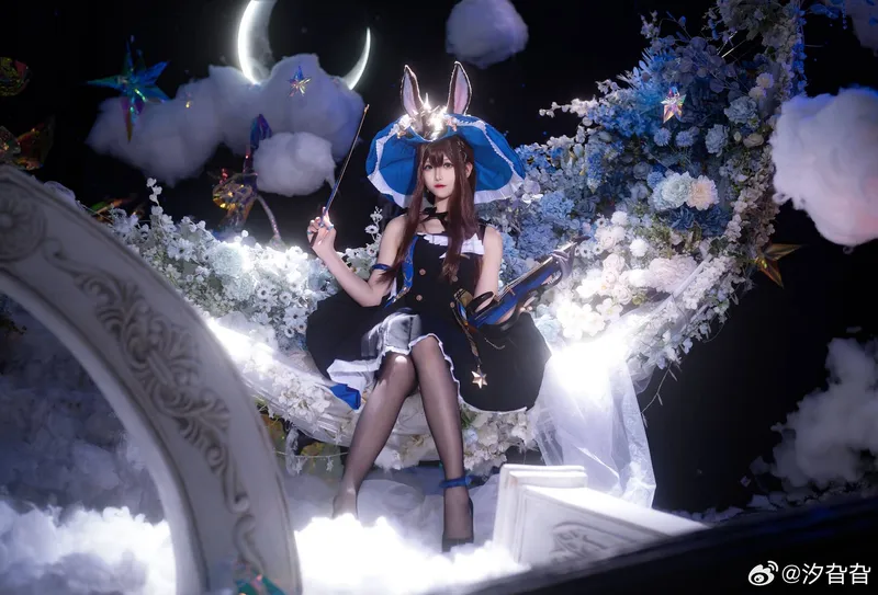 《明日方舟》阿米娅cosplay