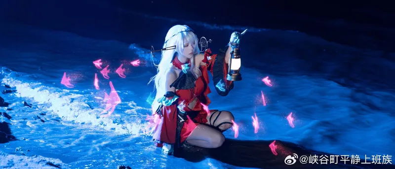 《明日方舟》浊心斯卡蒂cosplay展示