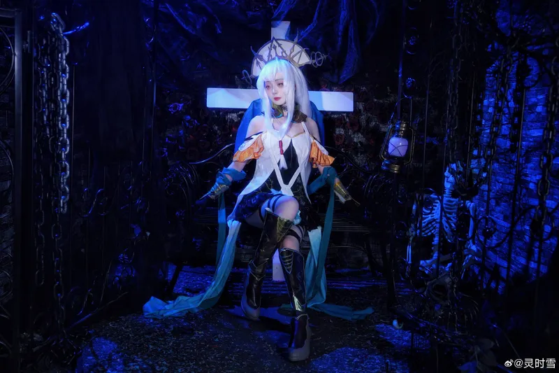 《明日方舟》浊心斯卡蒂cosplay展示