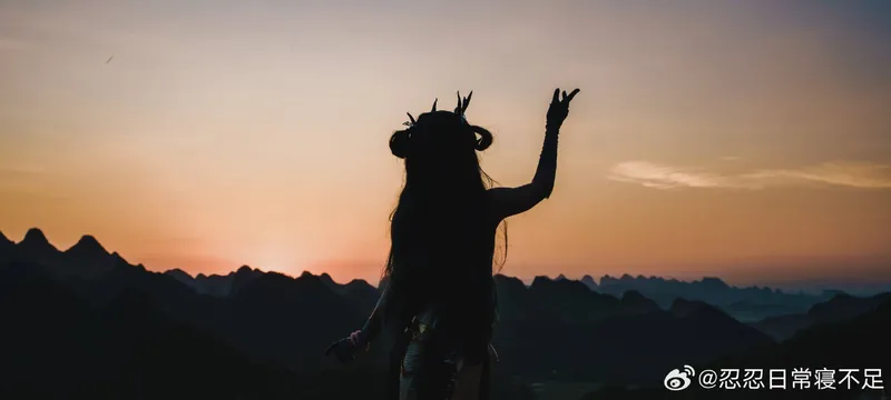 《明日方舟》夕角色Cosplay展示