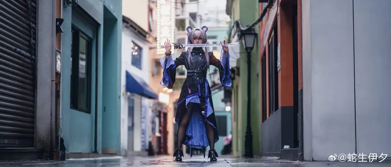 《明日方舟》林雨霞cosplay