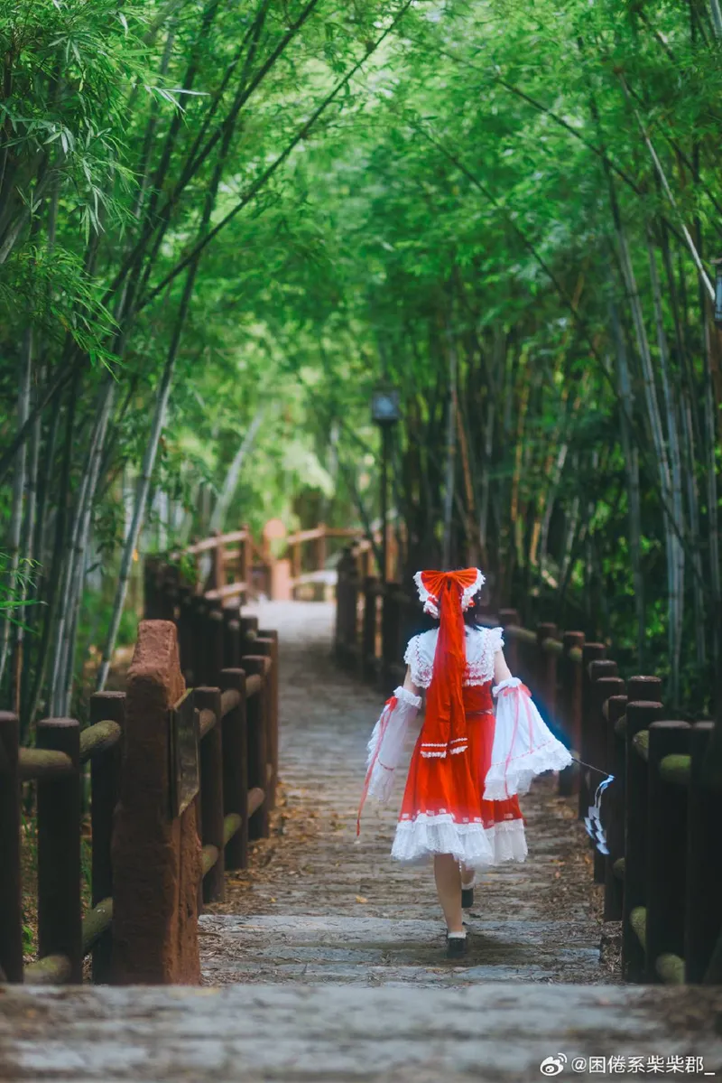 《东方Project》博丽灵梦cosplay