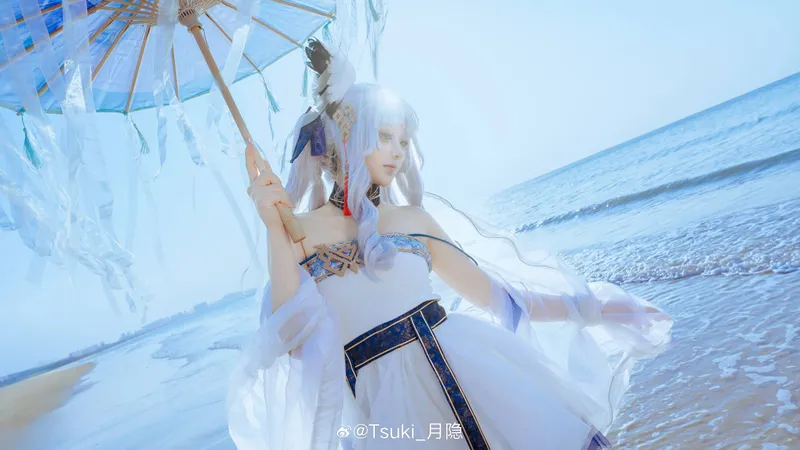 《明日方舟》白面鸮cosplay