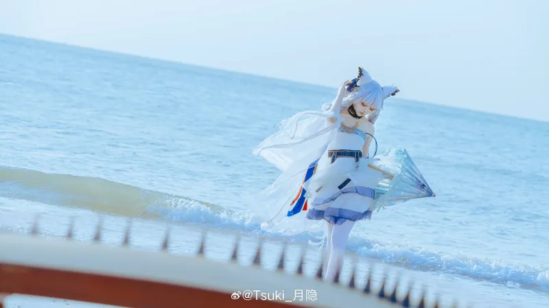 《明日方舟》白面鸮cosplay