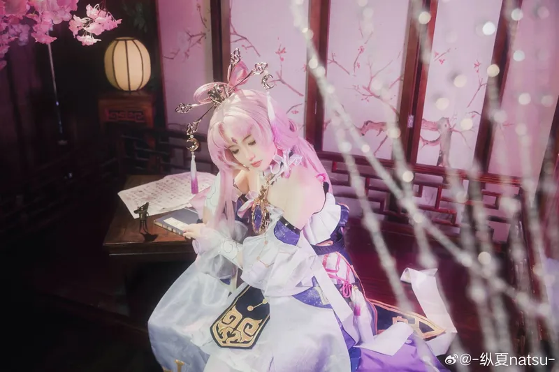 《崩坏：星穹铁道》符玄cosplay展示