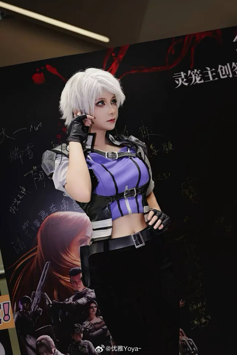 《灵笼》冉冰cosplay展示