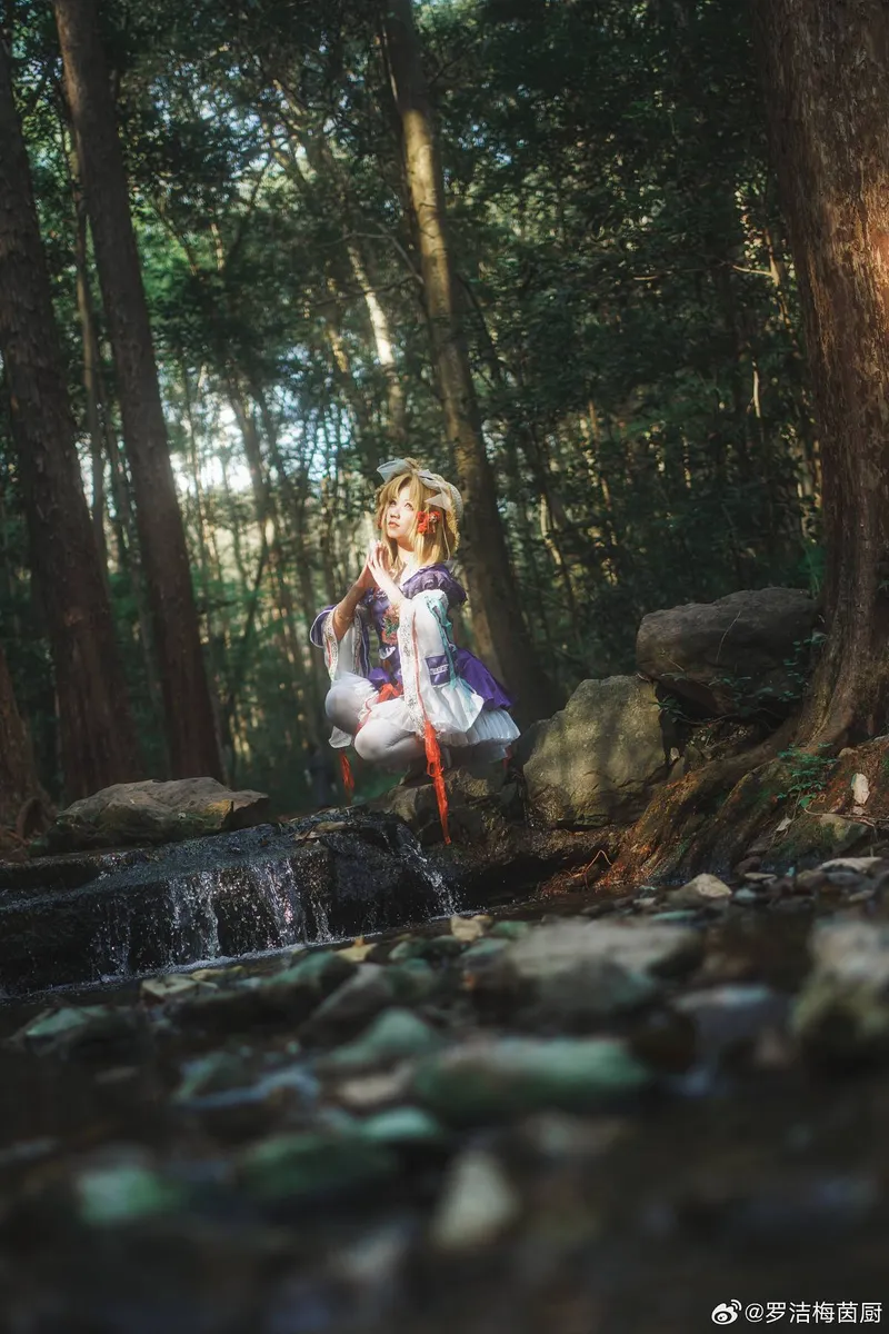 《东方Project》泄矢诹访子cosplay展示