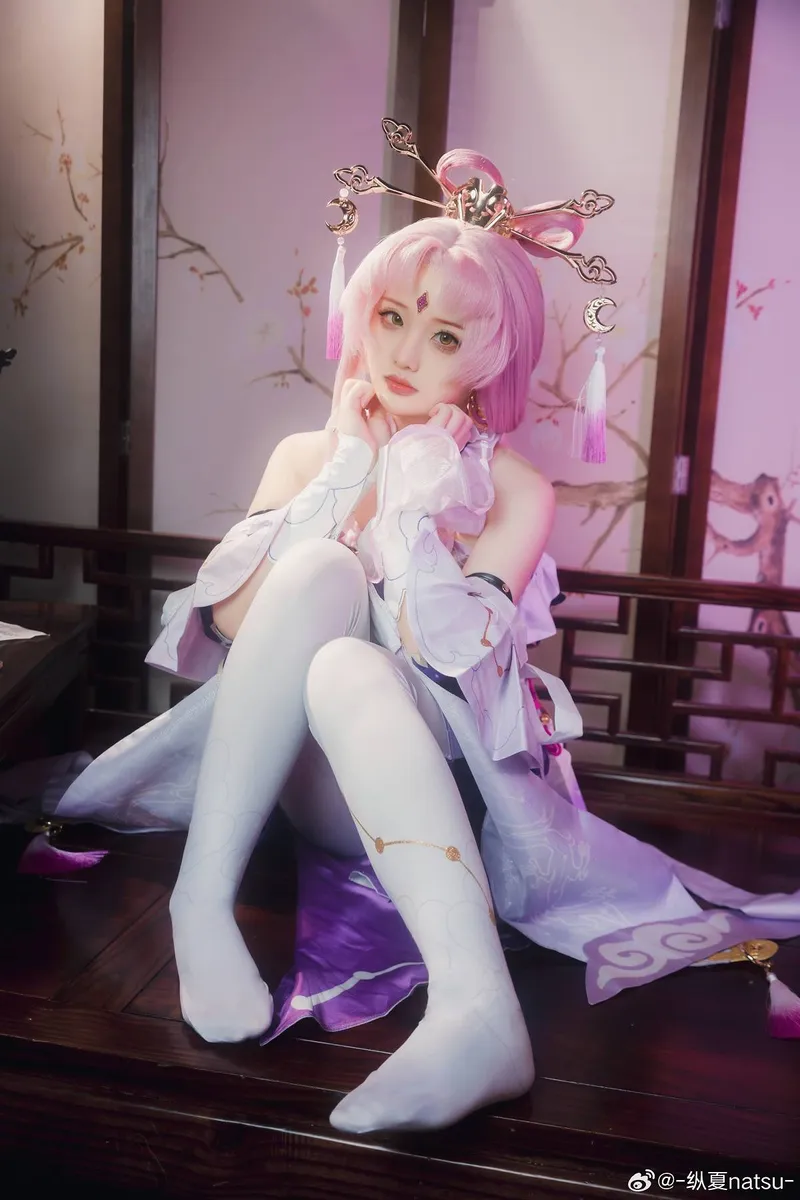 《崩坏：星穹铁道》符玄cosplay展示