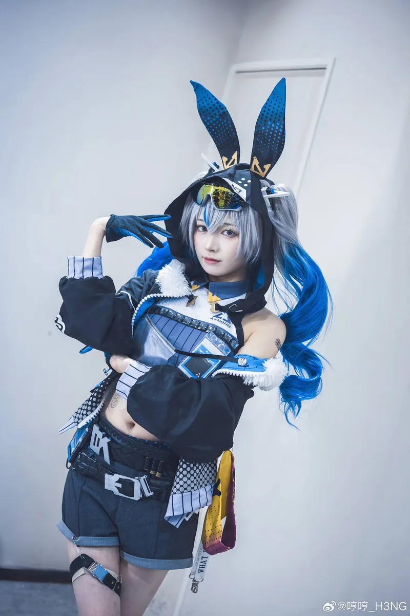 《崩坏3》迷城骇兔cosplay服装与妆造还原