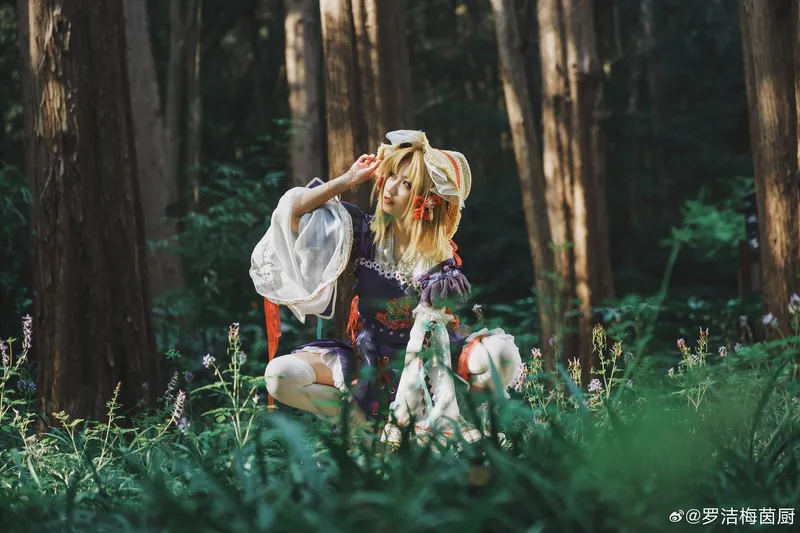 《东方Project》泄矢诹访子cosplay展示