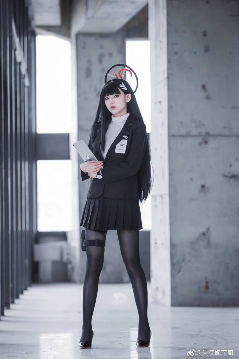 《蔚蓝档案》调月莉音cosplay展示