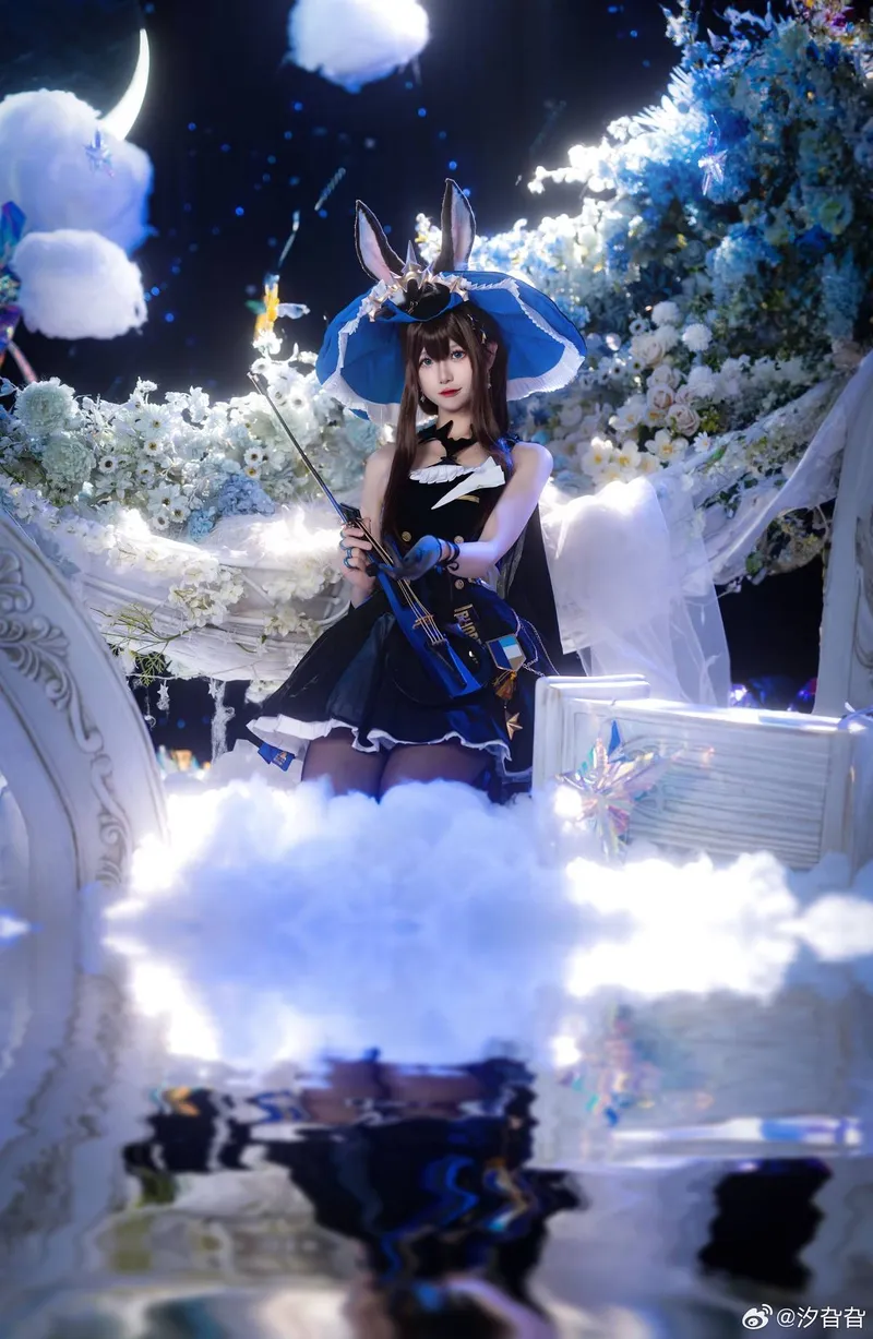 《明日方舟》阿米娅cosplay