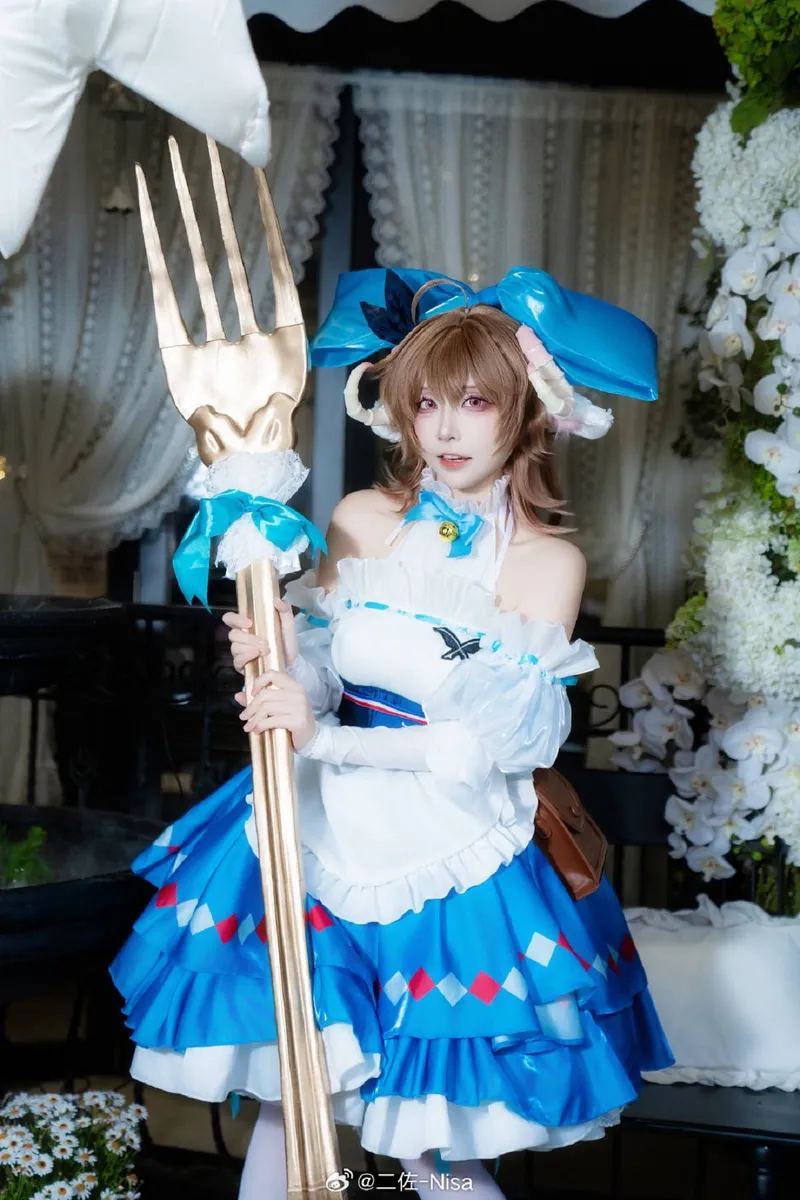 《明日方舟》服装道具细节满分