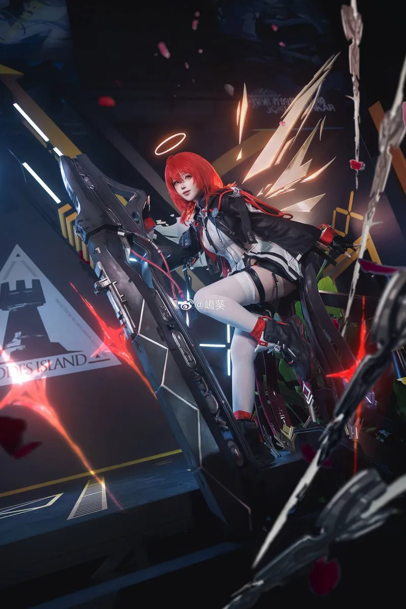 《明日方舟》新约能天使cosplay