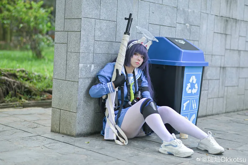 《蔚蓝档案》霞泽美游cosplay展示