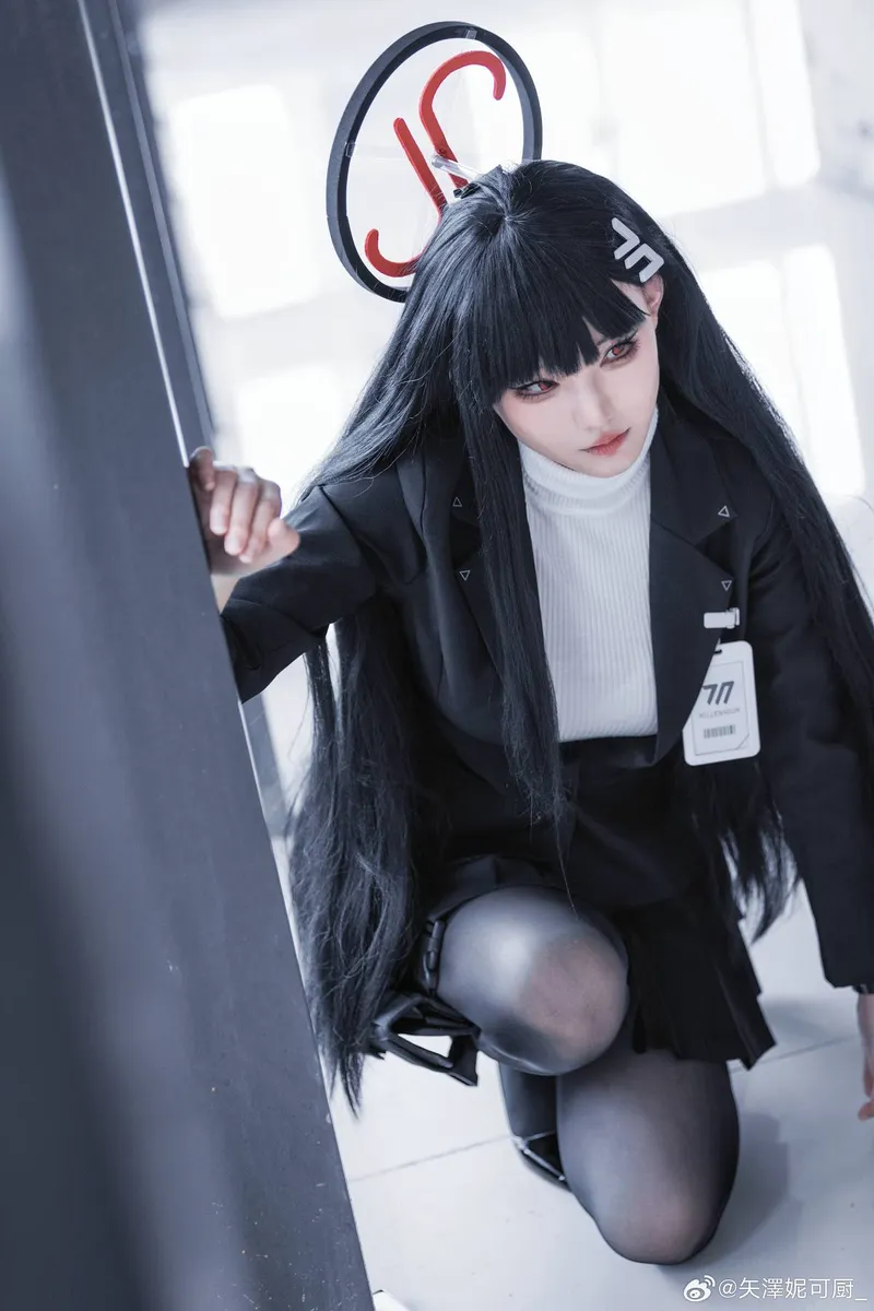 《蔚蓝档案》调月莉音cosplay展示-精美角色还原