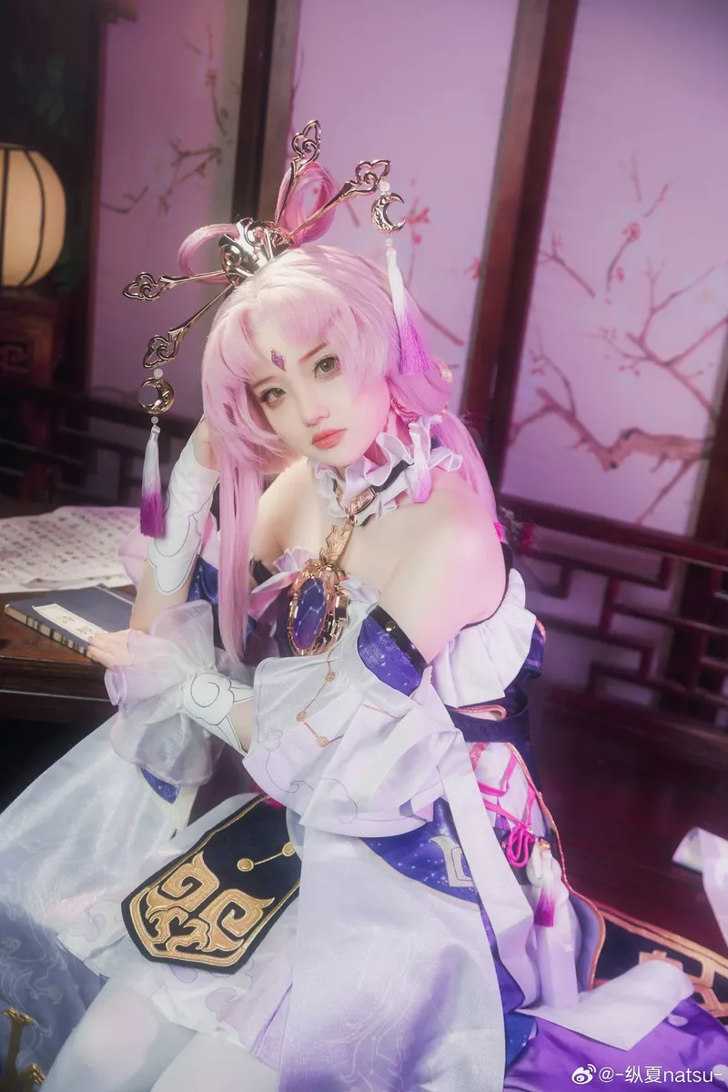 《崩坏：星穹铁道》符玄cosplay展示