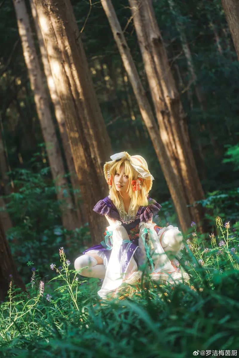 《东方Project》泄矢诹访子cosplay展示