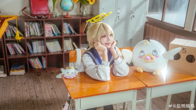 《蔚蓝档案》日富美cosplay