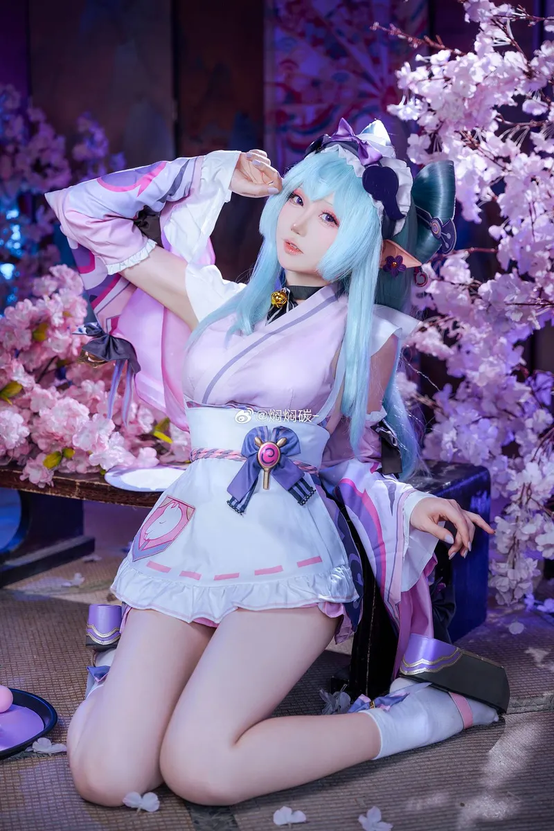 《原神》梦见月瑞希cosplay展示-梦境美妙分享