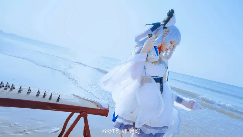 《明日方舟》白面鸮cosplay