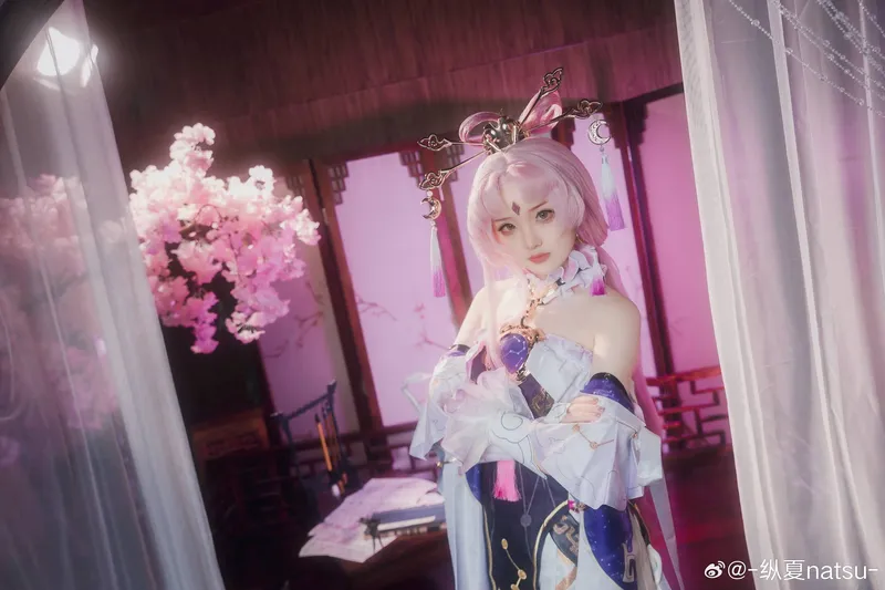 《崩坏：星穹铁道》符玄cosplay展示