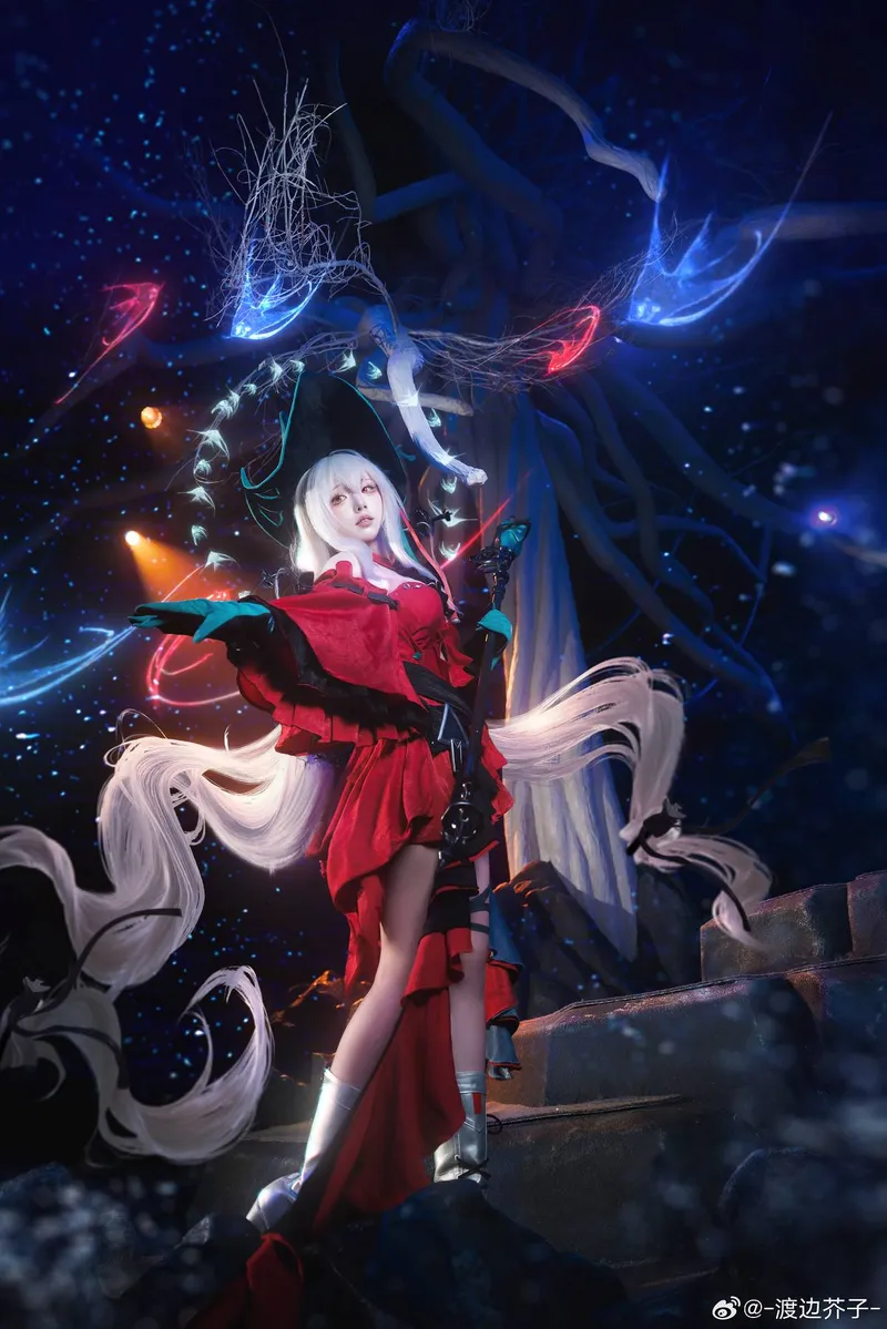 《明日方舟》浊心斯卡蒂cosplay展示