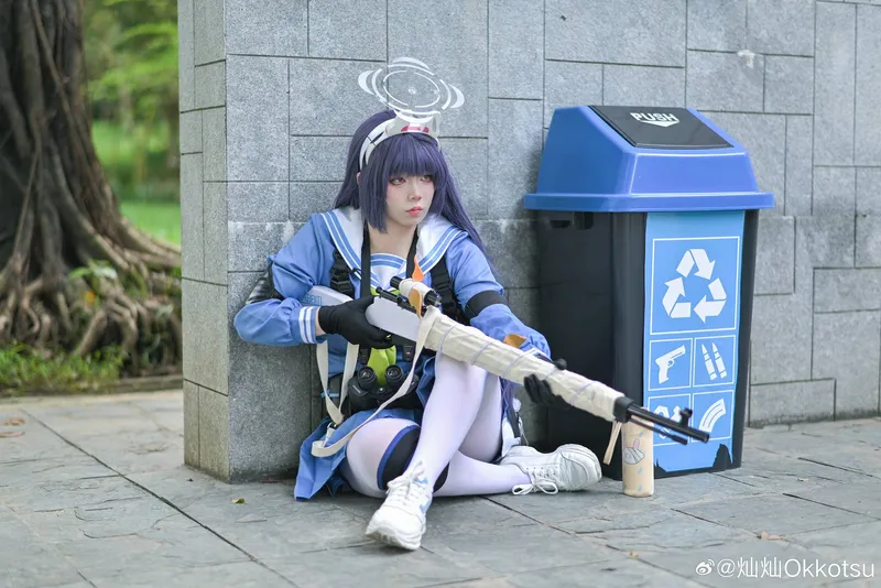 《蔚蓝档案》霞泽美游cosplay展示