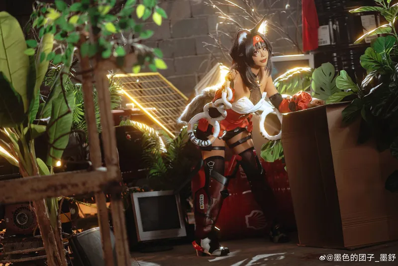 《绝区零》猫宫又奈cosplay展示